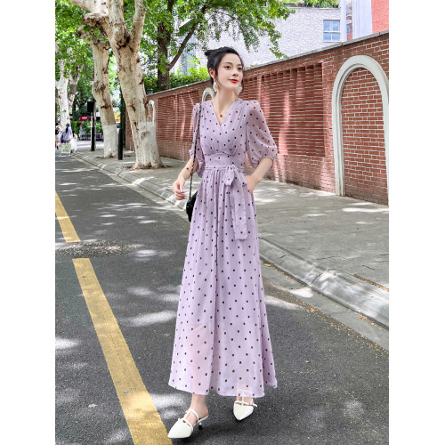 2025夏季新款紫色波點v領連衣裙女氣質收腰顯瘦中長款茶歇長裙子