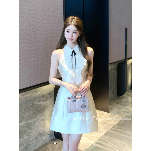 FanyFloss法式掛脖撞色蝴蝶結蕾絲拼接連衣裙氣質緞面收腰仙女裙