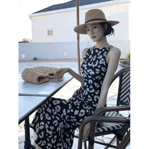 米家好品質 法式設計感透氣亞麻收腰氣質蓋肩袖連衣裙女夏季時尚