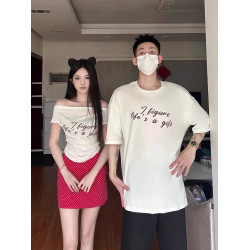 超火一字肩情侶裝夏裝短袖T恤辣妹修身斜肩短款上衣女寬松男t恤衫