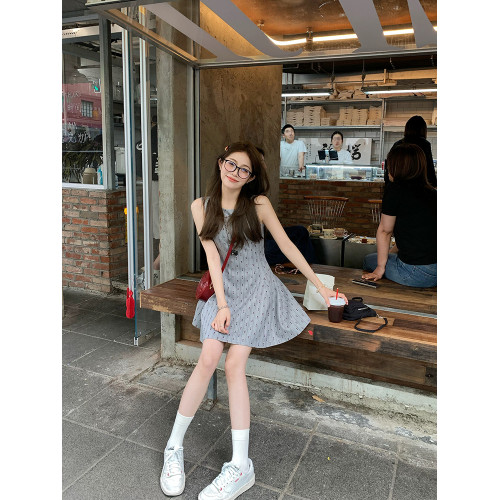 學院風圓領無袖收腰顯瘦連衣裙女夏季法式灰色短款氣質背心A字裙
