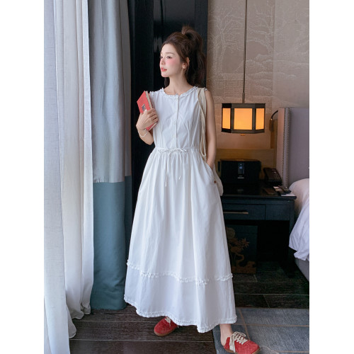 白色溫柔風無袖連衣裙女2025年夏季新款超好看木耳邊拼接背心長裙