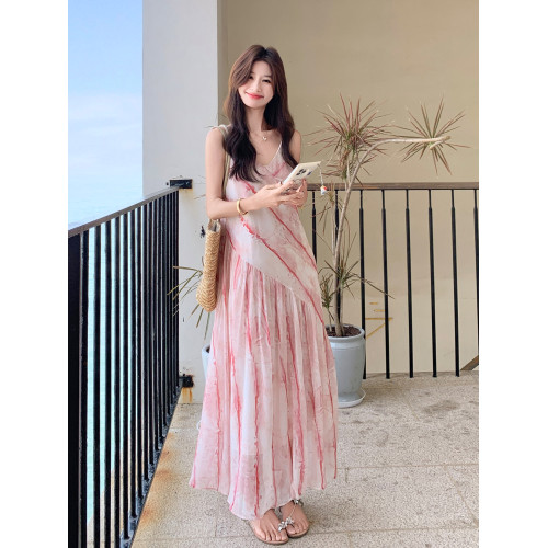 粉色暈染條紋印花吊帶連衣裙女2025夏新款法式度假風絕美氣質長裙