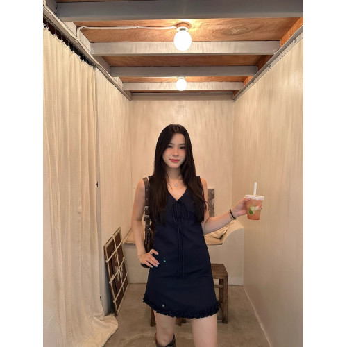 藏青色無袖收腰連衣裙女小個子夏2025新款綁帶木耳邊v領背心短裙