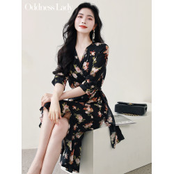 真絲桑蠶絲連衣裙2025新款高級感黑色印花超好看精緻絕美小裙子夏