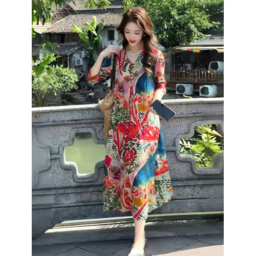 輕奢大牌洋氣真絲印花連衣裙2025夏季新款寬松顯瘦法式氣質長裙