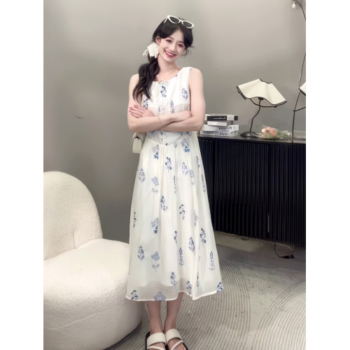 2025夏季新款法式氣質高級感白色碎花無袖連衣裙女收腰顯瘦長裙子