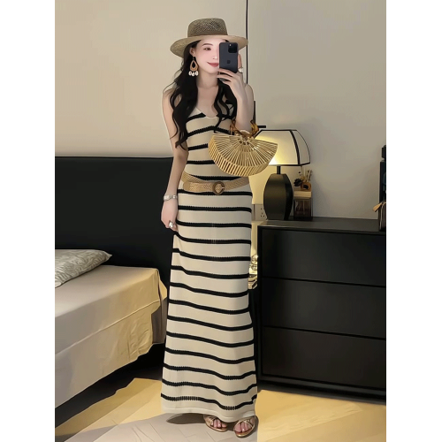 韓系條紋V領無袖背心連衣裙女2025夏季新款性感復古收腰顯瘦長裙