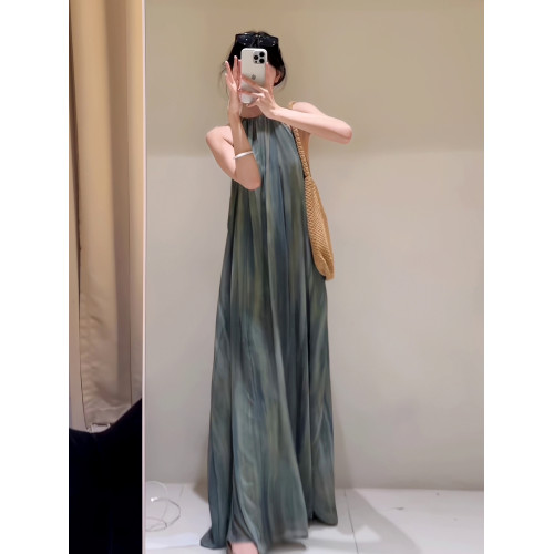 綠色國風水墨暈染無袖掛脖連衣裙女夏海邊度假高級不撞款氣質裙子