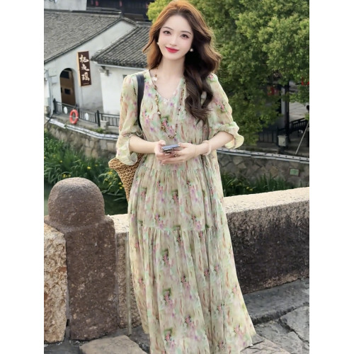 真絲連衣裙女2025夏季新款廣州十三行高級法式氣質度假風薄紗長裙