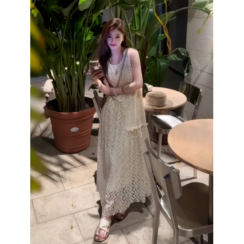 韓系重工蕾絲拼接無袖連衣裙女2025夏季鉤花設計感寬松顯瘦中長裙