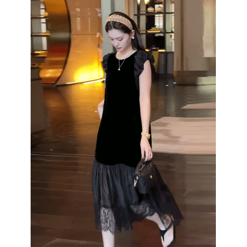 法式黑色赫本風泡泡袖連衣裙女2025年夏季新款高級感拼接蕾絲長裙