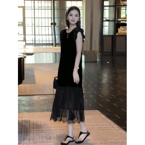 法式黑色赫本風泡泡袖連衣裙女2025年夏季新款高級感拼接蕾絲長裙