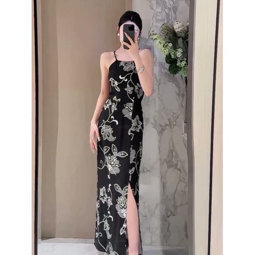 禦姐辣妹度假風印花吊帶連衣裙女夏季時尚顯瘦性感露背開叉長裙子