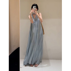 海邊度假藍色無袖掛脖吊帶連衣裙子女裝夏季2025新款氣質沙灘長裙