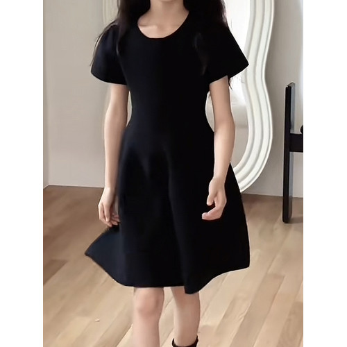 女童連衣裙2025新款兒童高級感短袖裙子初中生演出黑色毛線公主裙