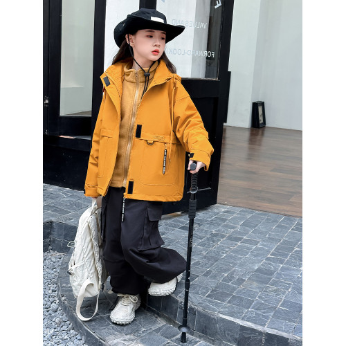 女童三合一沖鋒衣2025新款秋冬中大童洋氣時髦女孩連帽外套沖鋒衣