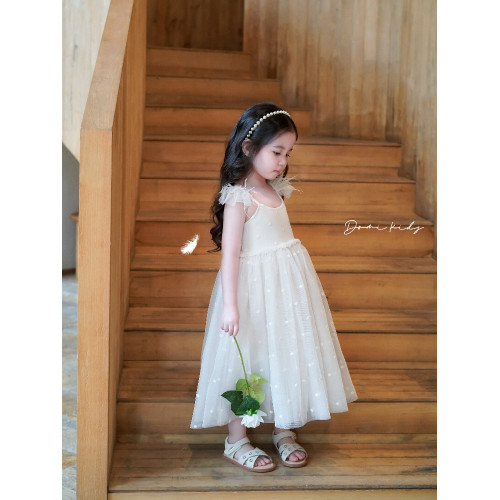 Domikids女童夏季新款刺綉羽毛連衣裙兒童吊帶網紗公主裙生日禮服
