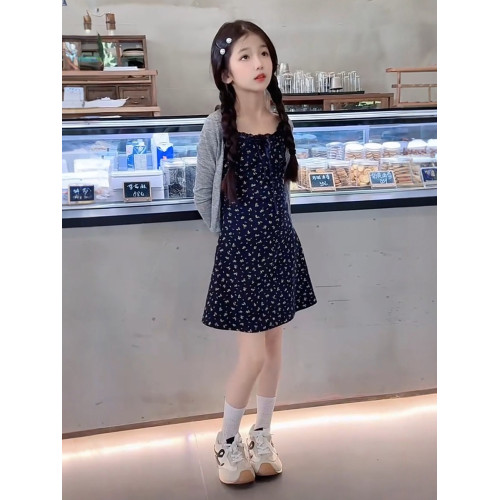 女童夏季時尚甜美法式修身碎花吊帶連衣裙防曬針織開衫氣質套裝潮