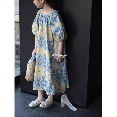 女童連衣裙夏季高級感2025新款洋氣女孩公主裙泡泡袖碎花長裙韓版