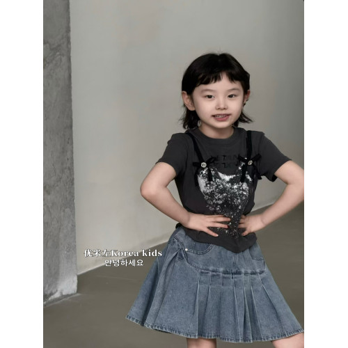 童裝甜美女孩氣質設計上衣2025新款洋氣女童夏裝短袖T恤修身短款