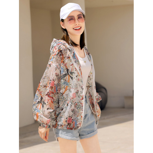 薄款防曬衣女夏季短款外套2025新款透氣寬松花色輕薄加大碼防曬服