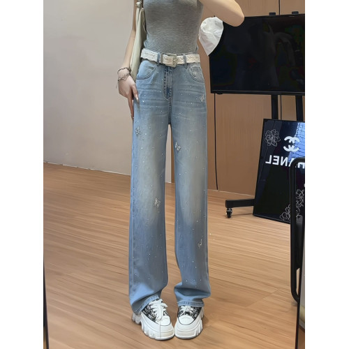 高級蝴蝶燙鑽牛仔褲女夏薄款高腰顯瘦窄版別致獨特淺色重工濶腿褲