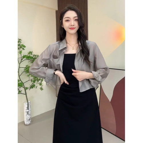 高級感灰色防曬襯衫女夏季配吊帶裙外搭開衫寬松薄款防曬衣上衣