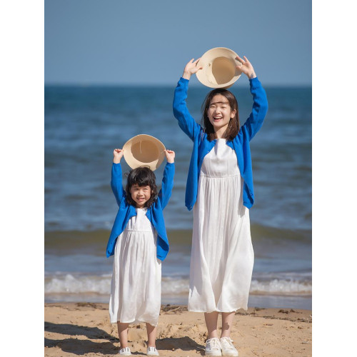 小樂往親子裝122課 春秋藍色棉開衫海邊草原度假拍照寫真母女外套