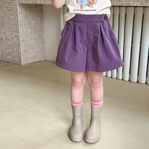 艾摩貝貝2025夏兒童韓版休閒寬松純棉熱褲女童純色壓褶兩粒釦短褲