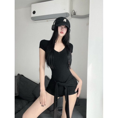 純欲辣妹拉鍊V領短袖連體衣女兩件套綁帶屁簾曡穿修身連體短褲潮