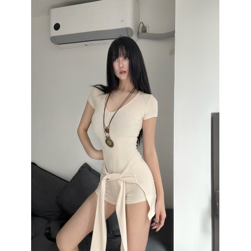 純欲辣妹拉鍊V領短袖連體衣女兩件套綁帶屁簾曡穿修身連體短褲潮