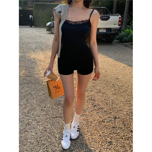 Buttetfly effect新錢風黑色吊帶蕾絲連體褲女夏季性感修身連體衣