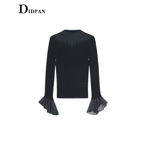 IDPAN流行漂亮毛衣女喇叭袖高級感打底衫獨特黑色肌理感針織衫
