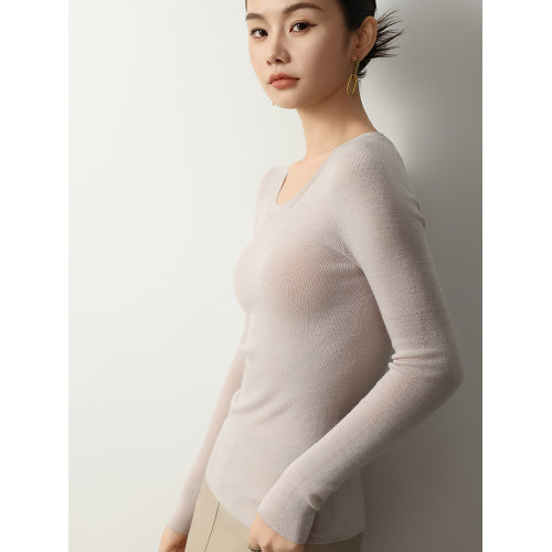 精紡100細羊毛圓領針織打底衫女修身顯瘦簡約通勤薄毛衣內搭秋冬