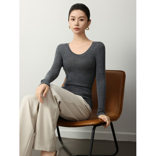 精紡100細羊毛圓領針織打底衫女修身顯瘦簡約通勤薄毛衣內搭秋冬