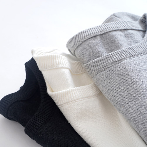 全棉原單貨  純色圓領毛衣女士薄款秋冬季內搭針織打底衫寬松