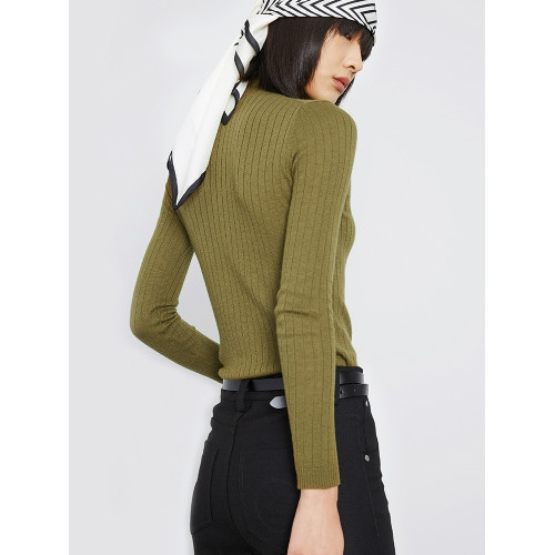 可可薇/軟糯親膚不紥人/極簡風純色輕薄修身半高領羊絨針織打底衫