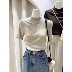燕麥色修身半高領短袖針織衫女早春高級感半袖內搭毛衣打底衫上衣