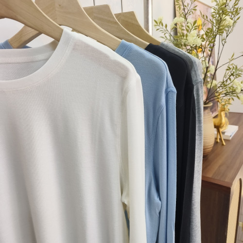 蠶絲羊絨打底衫圓領