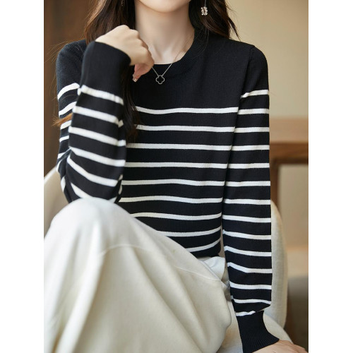 減齡好搭條紋針織打底衫女圓領寬松顯瘦長袖秋冬拼色休閒毛衣內搭