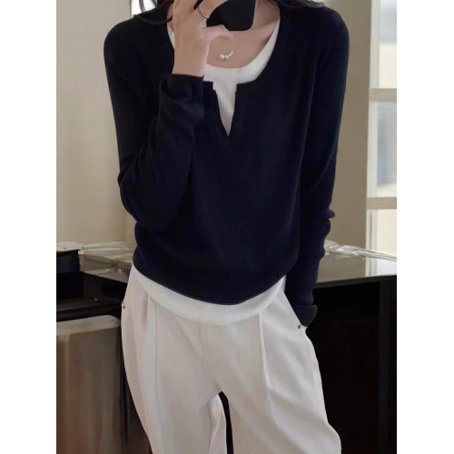 Basic House/百家好假兩件V領內搭打底衫女早秋小個子黑色針織衫