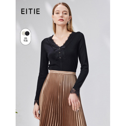 EITIE愛特愛時尚蕾絲拼接V領修身薄款純色針織打底衫秋季新款
