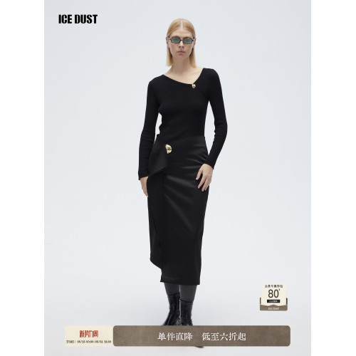 ICEDUST 冬季系列極簡斜領金釦修身長袖內搭針織打底衫上衣女士