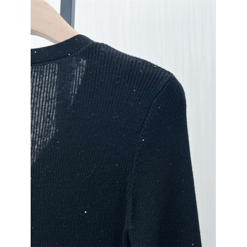 良月●2025春季新品 針織衫女修身顯瘦氣質長袖打底衫上衣1356