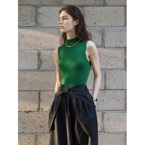 綠色半高圓領無袖打底衫女夏修身內搭無縫一體美麗諾羊毛針織背心