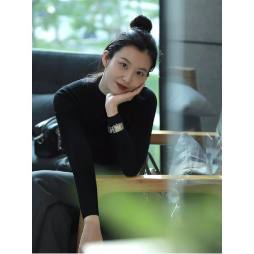 阿瓦薩AWASA 法式黑色半高領打底衫女秋冬內搭正肩針織衫修身毛衣