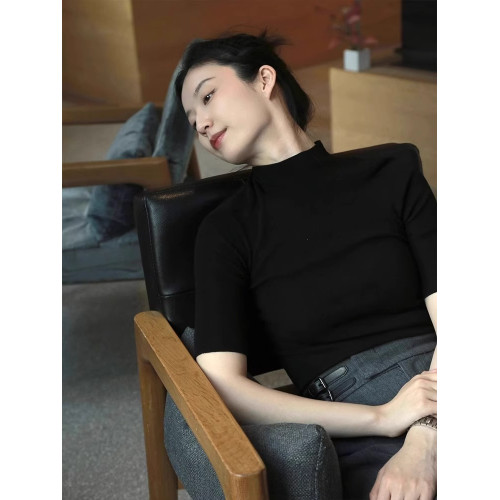 BEBE NOBLE法式半高領短袖打底衫女春秋高級修身中袖正肩內搭上衣