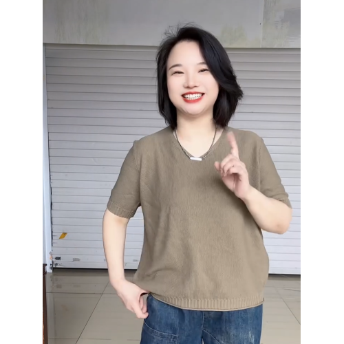 夏季復古純色短袖V領針織衫女時髦大碼寬松打底衫極簡風套頭上衣