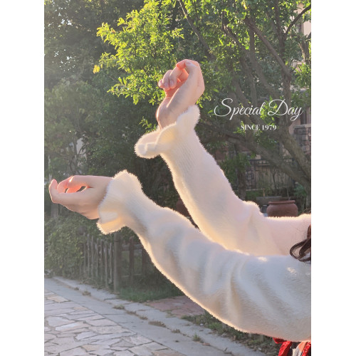 仿貂絨 花邊領 高領 白色 針織衫 毛衣 內搭 打底衫 K 仿貂絨 花邊領 高領 白色 針織衫 毛衣 內搭 打底衫 K